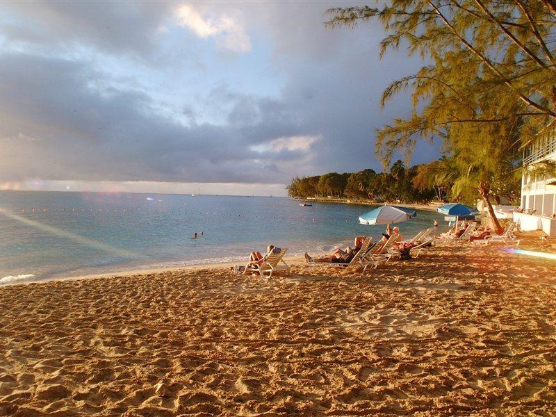 Starfish Discovery Bay 霍尔敦 外观 照片